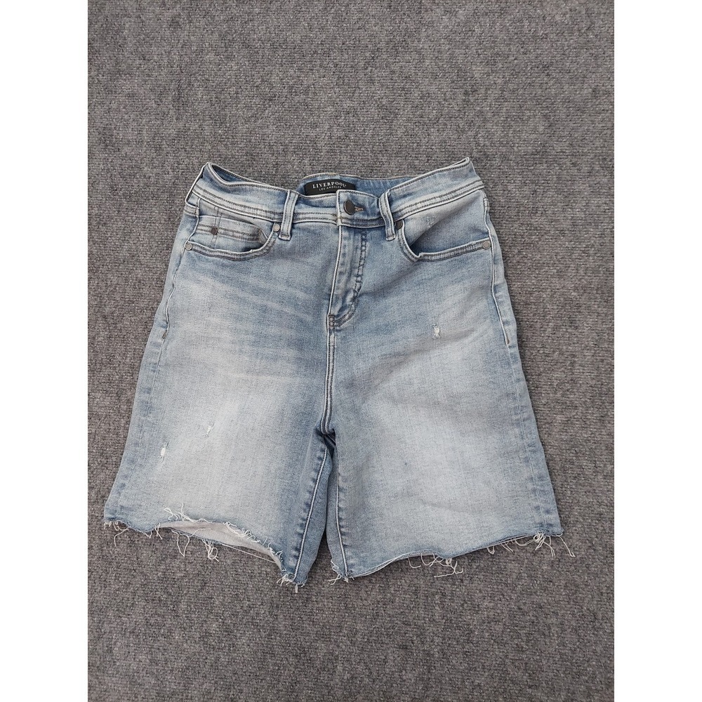 Liverpool Shorts Womens 6 Blue Light Wash Stretch Bermuda Denim Stretch Jean